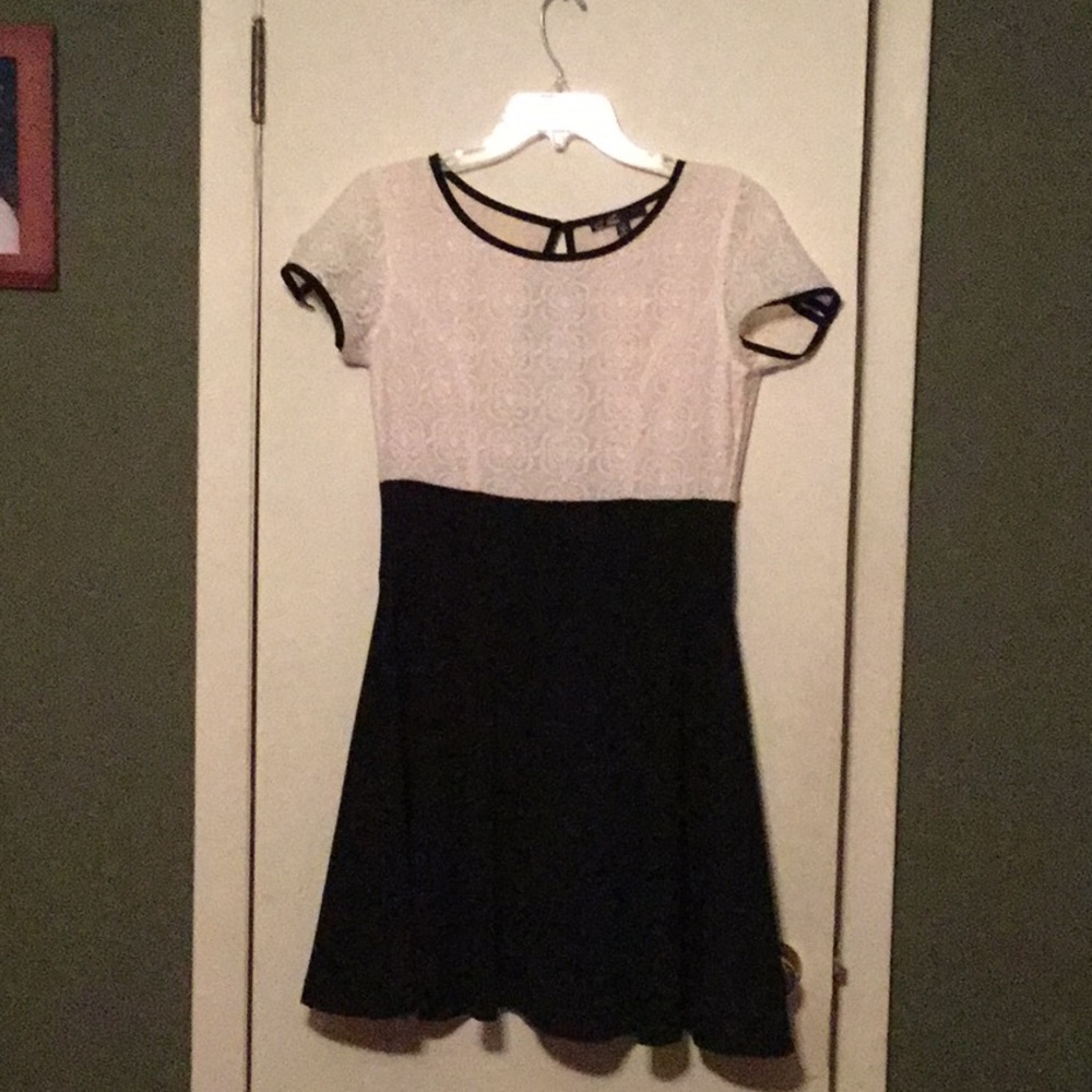 C. Luce lace/black partially backless dress